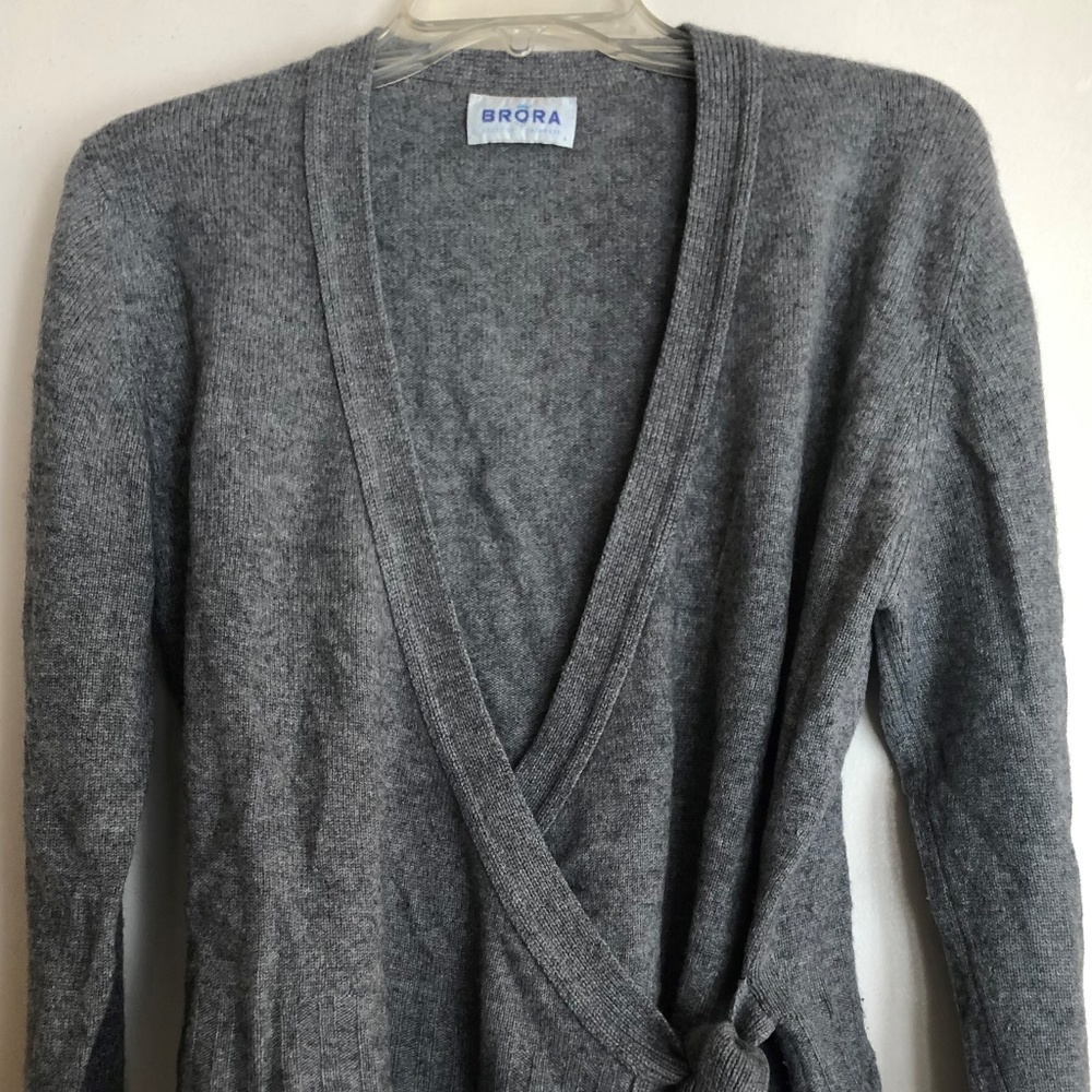 Designer Brora Cashmere Gray Wrap Sweater